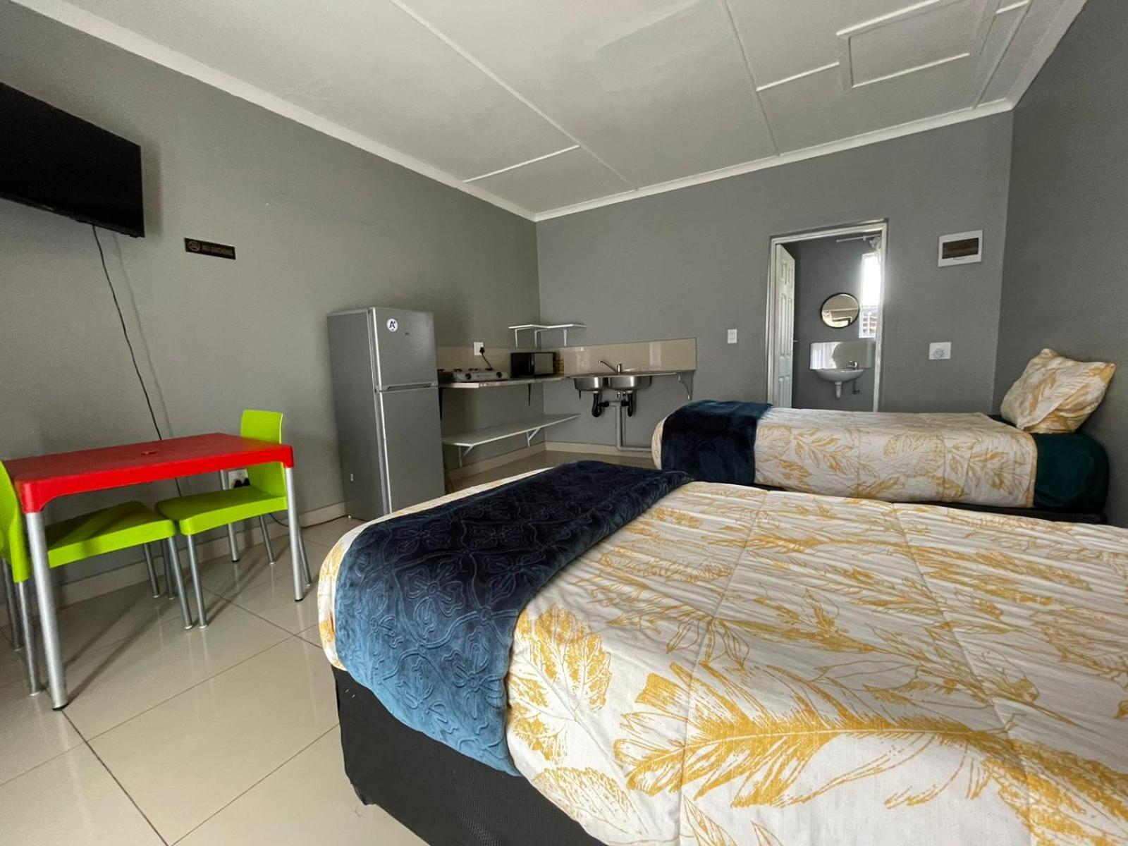 Rocky Hills Guesthouse بيت ريتيف المظهر الخارجي الصورة